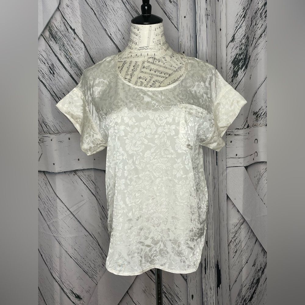 By Anthropologie ivory floral pattern short-sleeve blouse XS